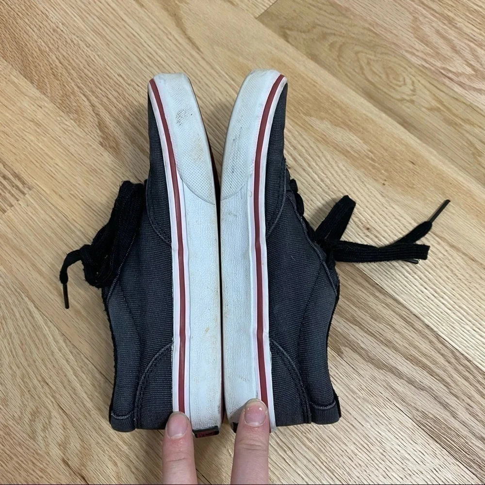 Vans Low Top Gray Sneaker Shoe Youth Kids Sz 2
